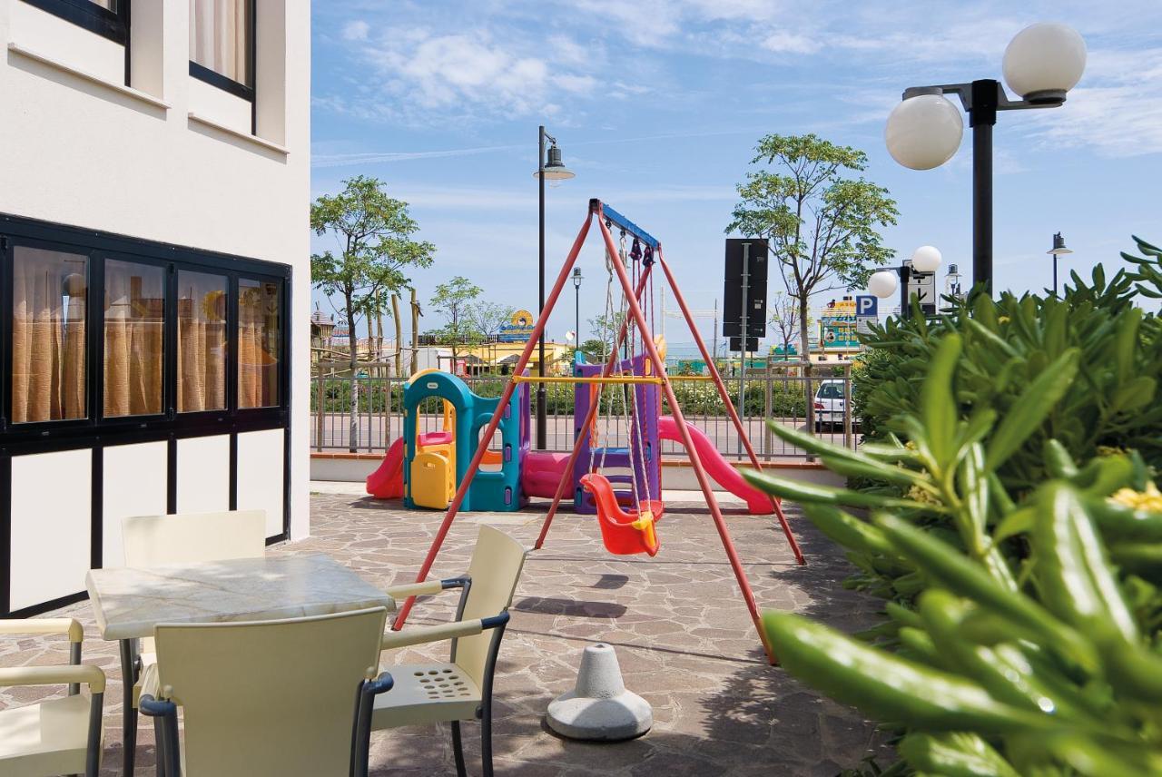 Little Hotel Cesenatico Zewnętrze zdjęcie