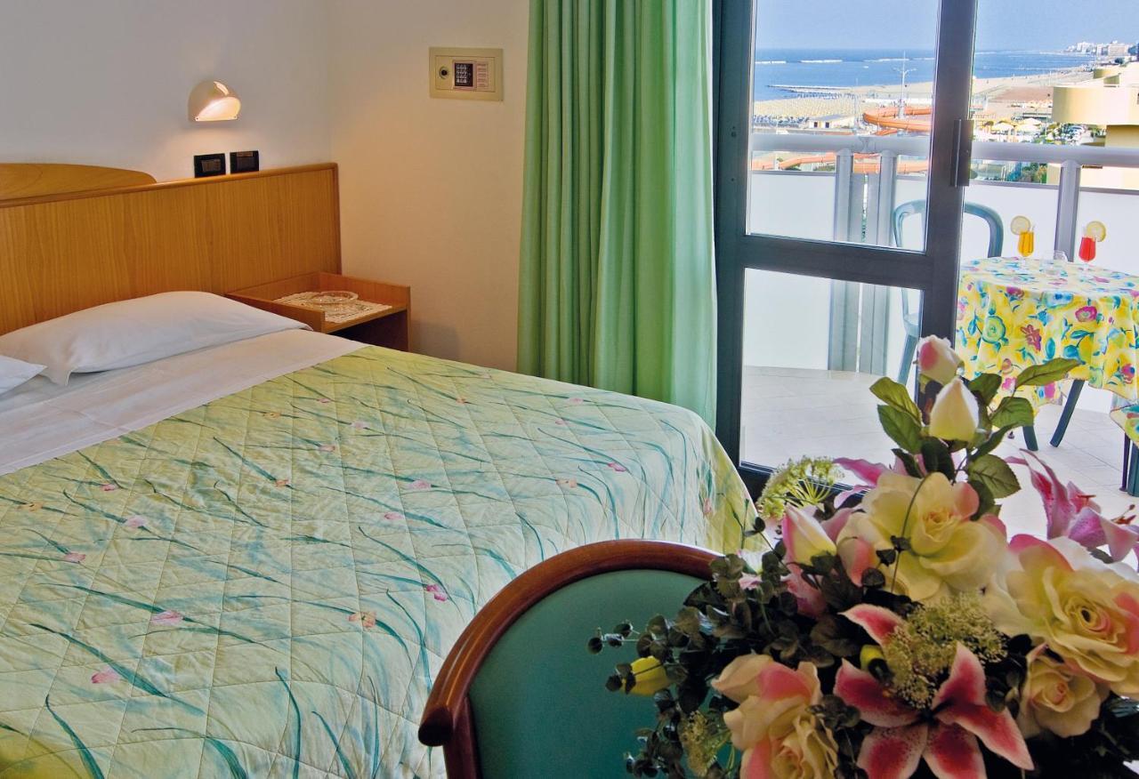 Little Hotel Cesenatico Zewnętrze zdjęcie