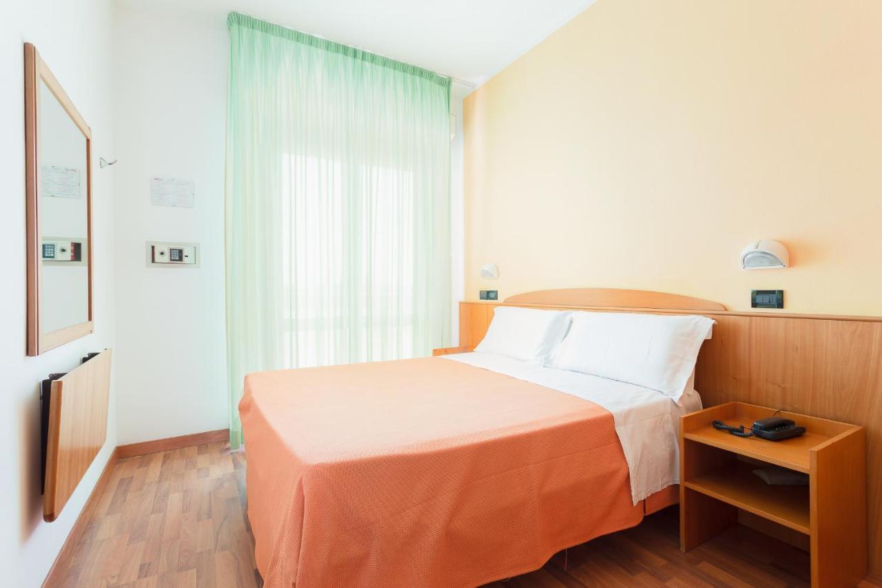 Little Hotel Cesenatico Zewnętrze zdjęcie