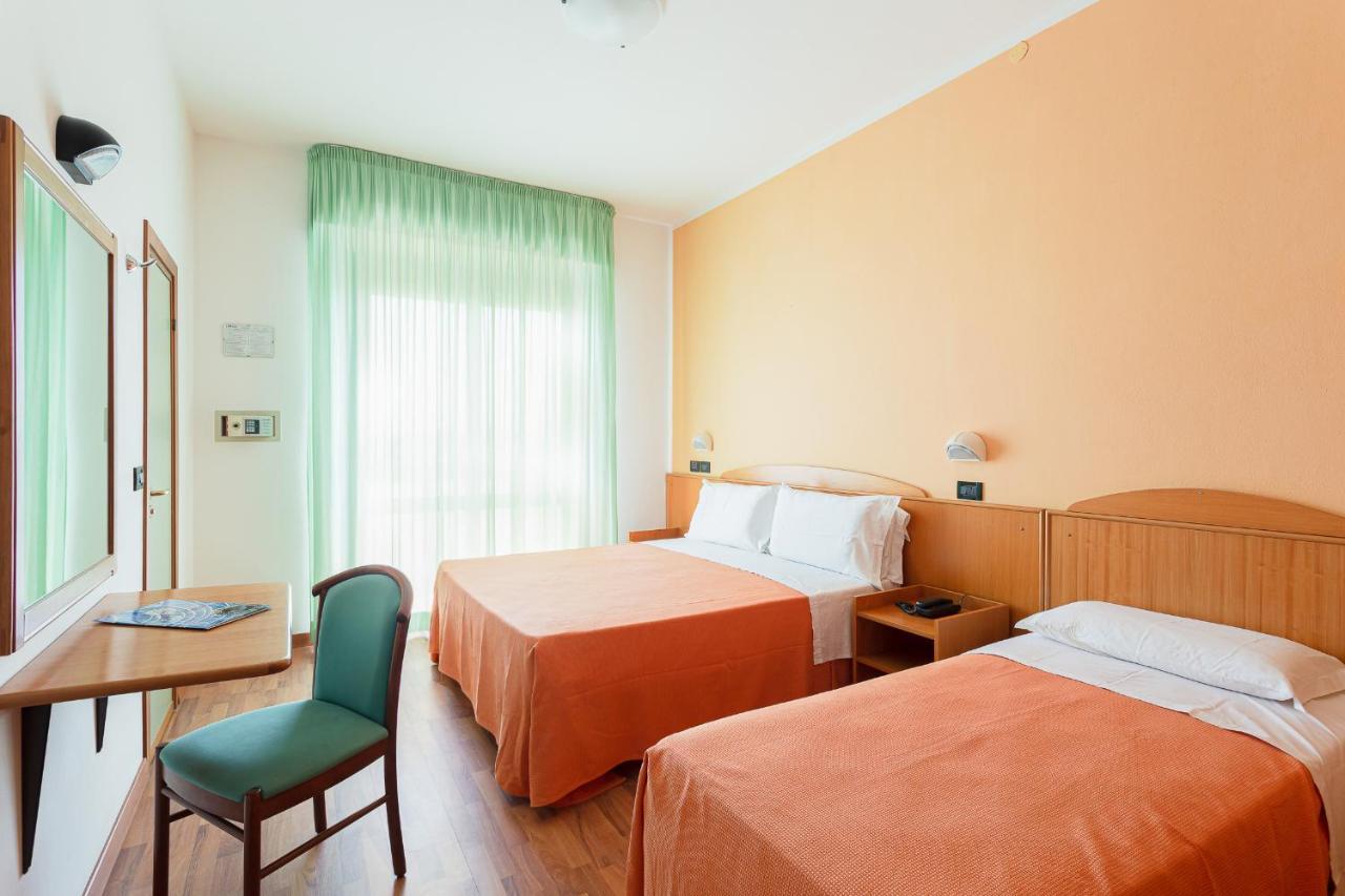 Little Hotel Cesenatico Zewnętrze zdjęcie
