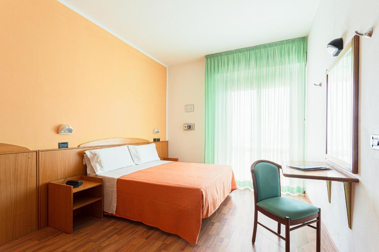 Little Hotel Cesenatico Zewnętrze zdjęcie